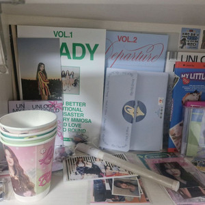 프로미스나인 앨범,비공굿 이미지