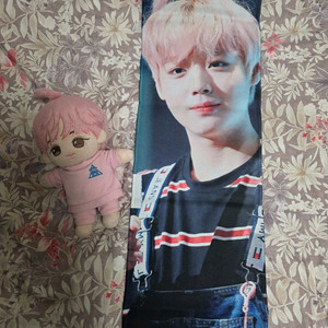 박지훈 인형 슬로건 이미지