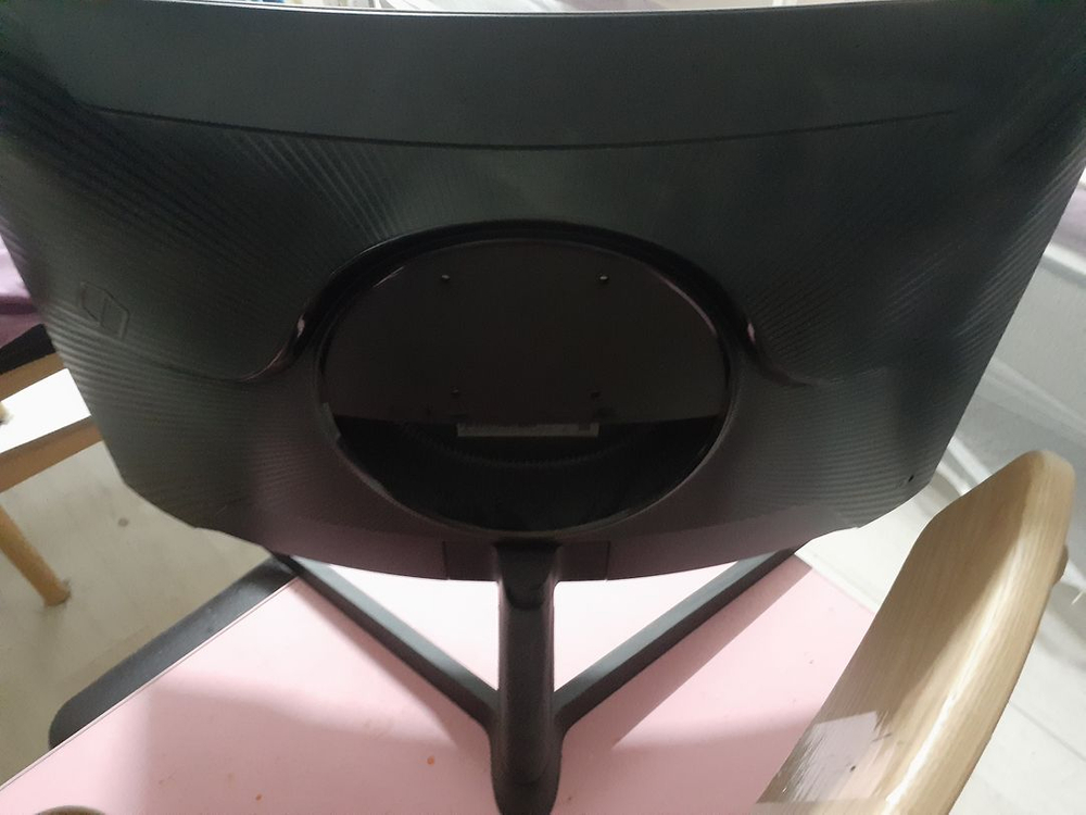 (고장, 부품용)삼성전자 오디세이 G5 S27CG550 68.4cm(27인치)QHD 165Hz 1ms 커브드 모니터--1