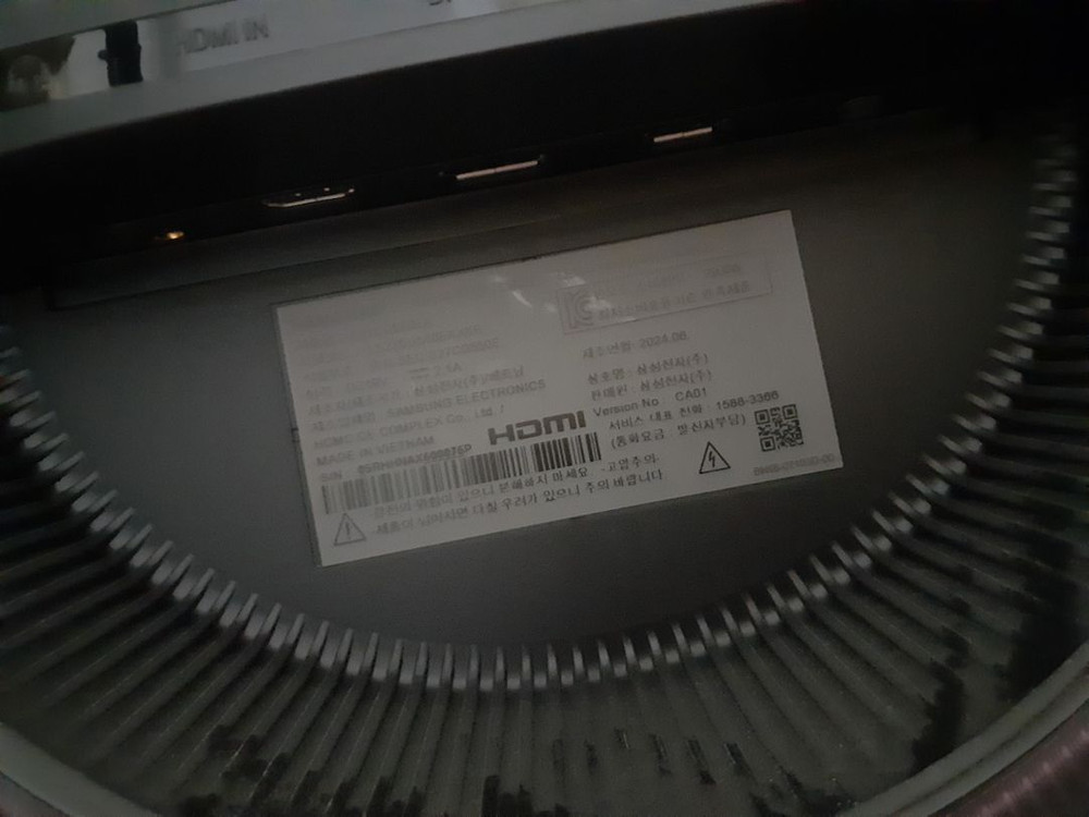 (고장, 부품용)삼성전자 오디세이 G5 S27CG550 68.4cm(27인치)QHD 165Hz 1ms 커브드 모니터--2