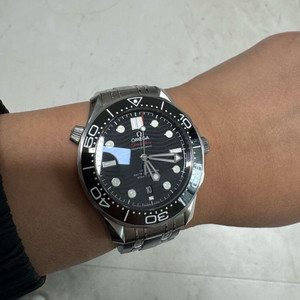 오메가 씨마스터 다이버 300 신형 검판 210.30.42.20.01.001 팝니다.(25년7월 오버홀)