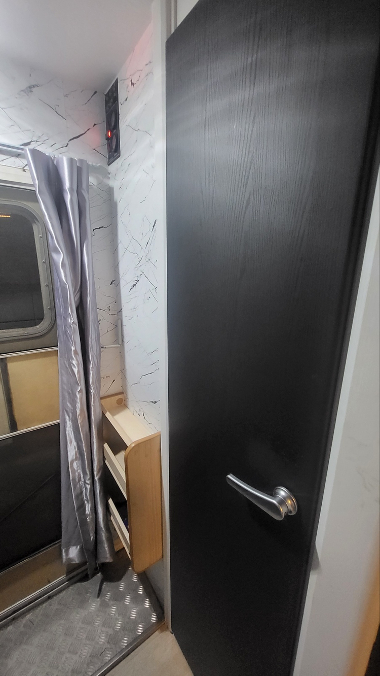 두성 두비두바 캠핑카 저렴하게 판매합니다. 이미지