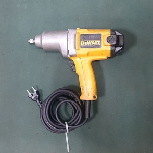 디월트 임팩렌치