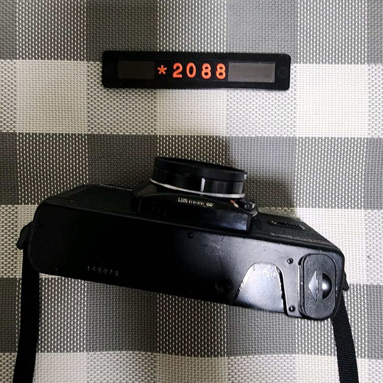 코니카 C 35 MF 필름카메라 이미지