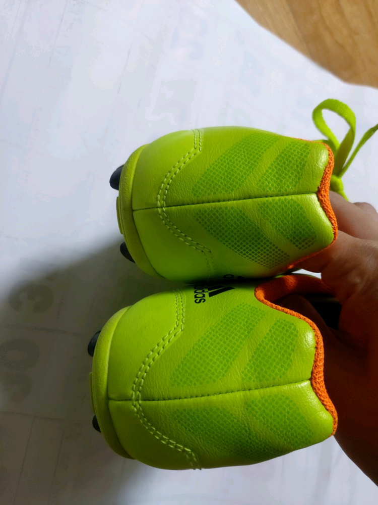 아디다스 아동주니어 축구화풋살화nitrocharge 30 215사이즈 이미지