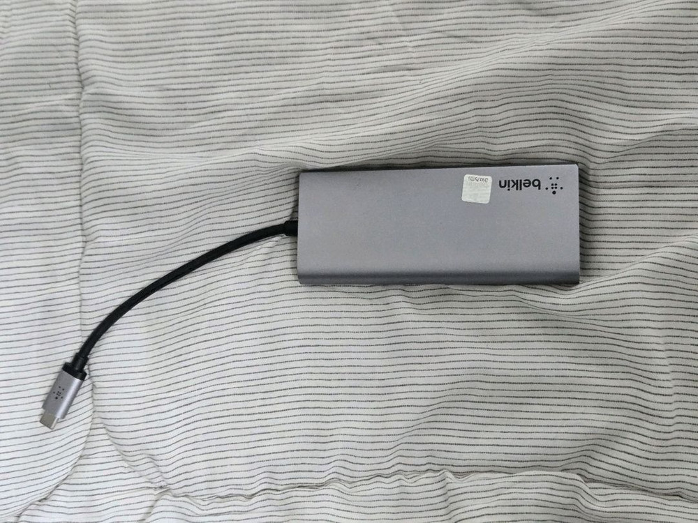 벨킨 6 in 1 USB-C 멀티포트 허브 이미지