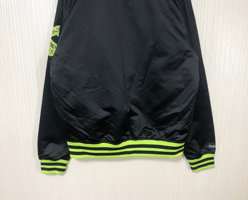 NBAX미첼앤네스X헤네시 2024 리미티드에디션 바시티자켓 M(해외) 이미지