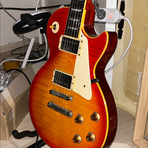 마제스트 리이슈 레스폴 판매합니다.