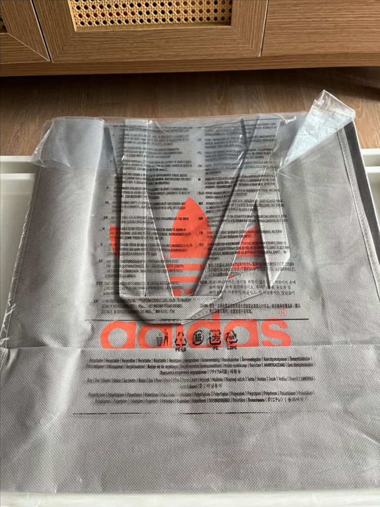 아디다스 AC 트레포일 쇼퍼백(새상품)--2