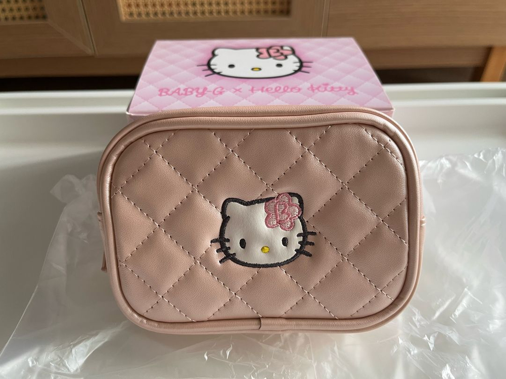 BABY-G 콜라보 헬로키티 퀼팅 파우치--1