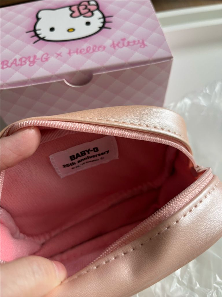 BABY-G 콜라보 헬로키티 퀼팅 파우치--2