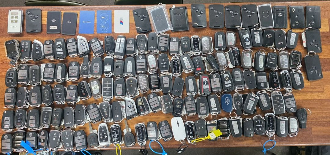 현대, 기아, 쌍용, 삼성, bmw, 벤츠 등 자동차 스마트키, 폴딩키 팝니다. - 안심되는 중고거래
