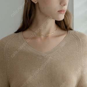 umer 유메르 레글런 울 브이 니트(카멜)