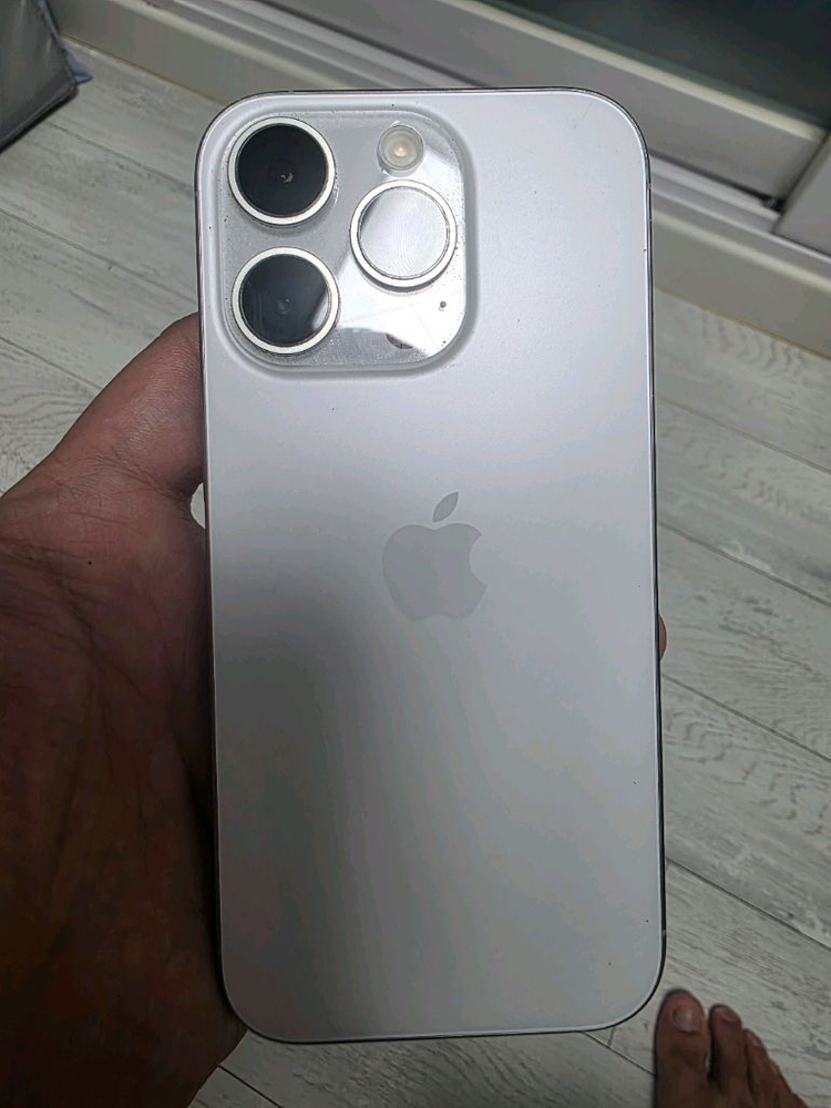 아이폰 16 프로 128기가 화이트 배터리효율 100%--1