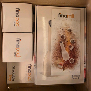 파이나밀 전동 그라인더.화이트 풀세트 새상품