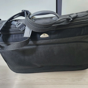 샘소나이트 수트 케이스 기내용