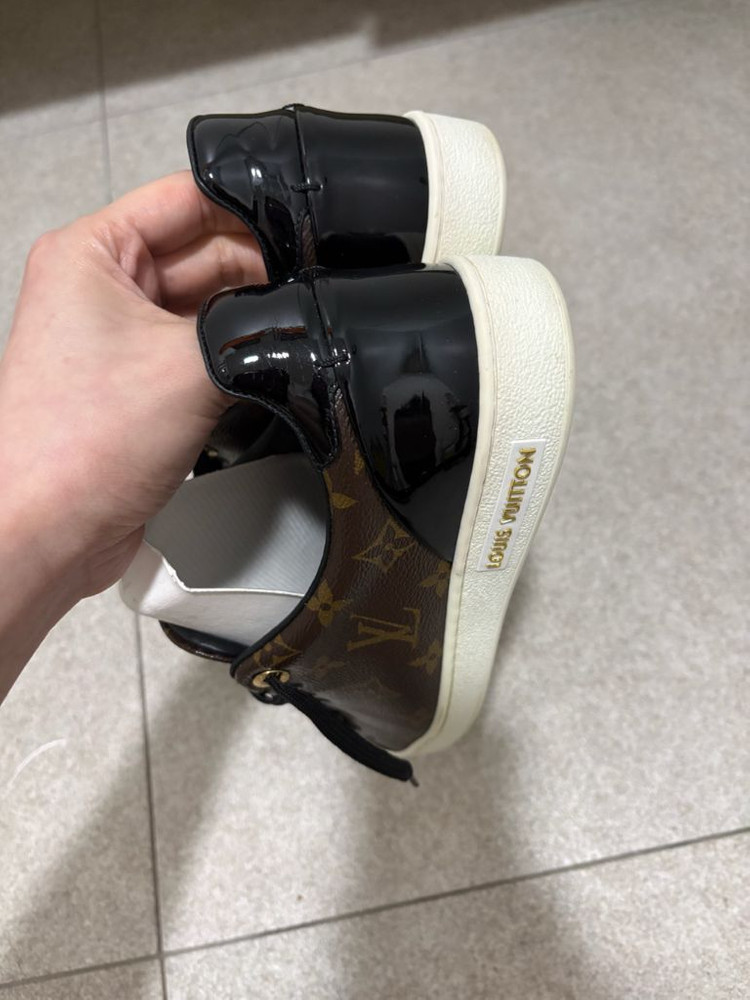 루이비통 스니커즈(남성) 이미지