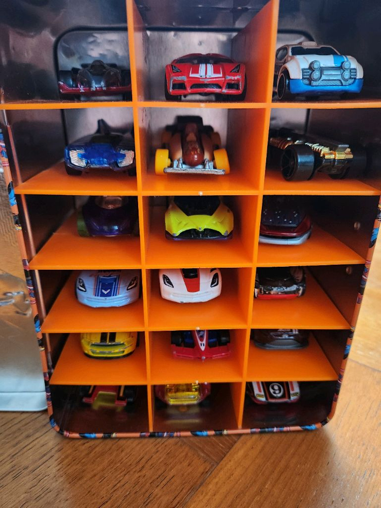 다이캐스트 미니카 핫휠, 보관틴케이스 이미지