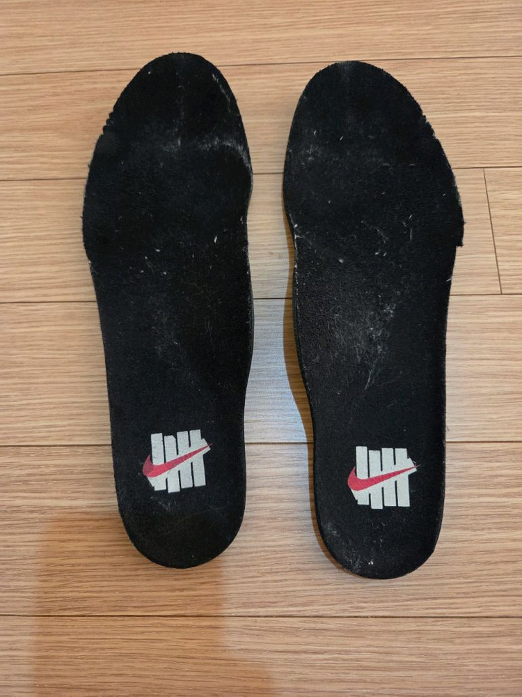 나이키 언디핏 에어맥스 97 블랙 260 사이즈 이미지