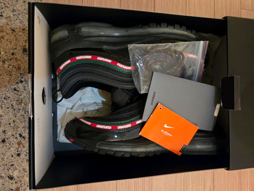 나이키 언디핏 에어맥스 97 블랙 260 사이즈 이미지