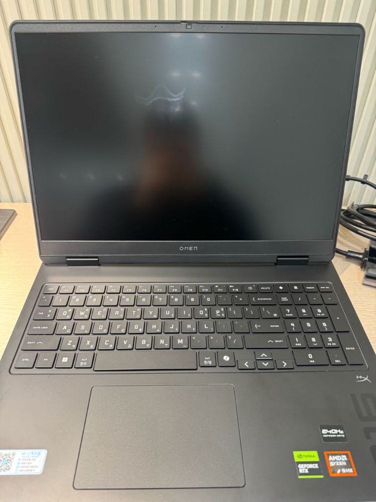 HP OMEN 16 게이밍 노트북 (RTX5070 / RAM32GB / SSD1TB / AS 1년) 이미지