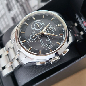 티쏘 꾸뜨리에 오토매틱 크로노그래프 블랙 이미지