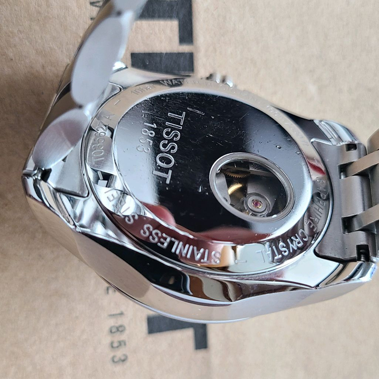 티쏘 꾸뜨리에 오토매틱 크로노그래프 블랙 이미지