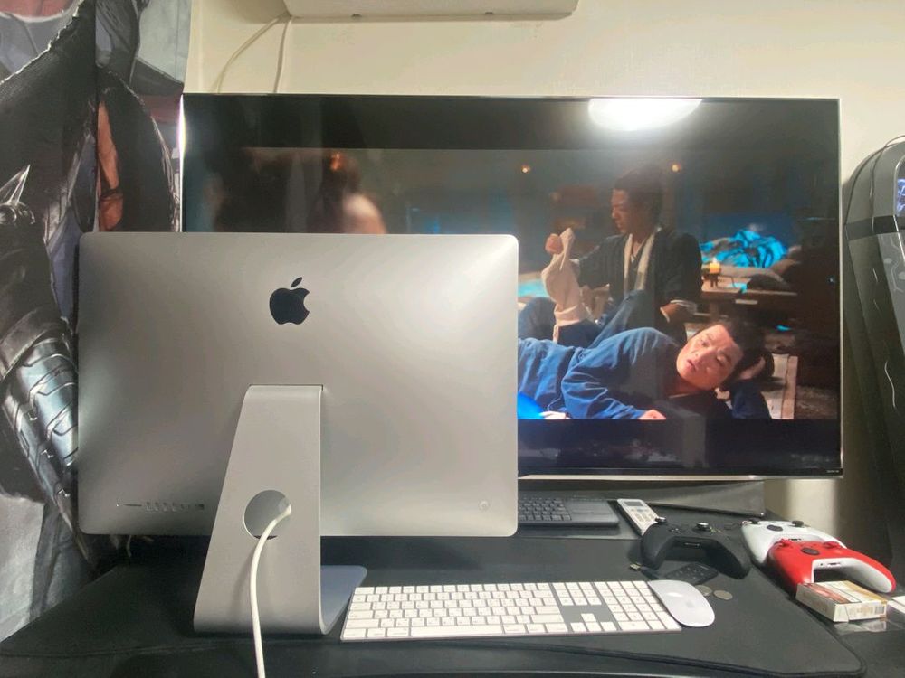 2020 아이맥 27인치 5K CTO 3.6GHZ 10코어 i9 16GB SSD 2TB 팝니다 이미지