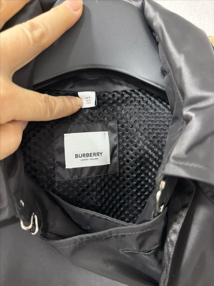 정품)버버리 켄징턴 후드 트렌치--4