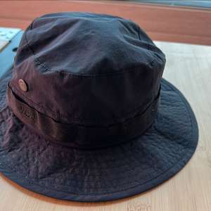 우드우드 버킷햇 새제품