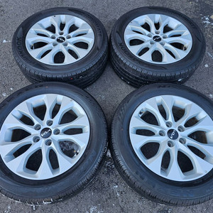 #K8 17인치 순정 중고 휠타이어 세트 팝니다.225 55 17 이미지