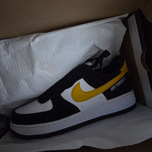 나이키 에어포스 1 07 LV8 애슬레틱 클럽 블랙 다크 설퍼 이미지