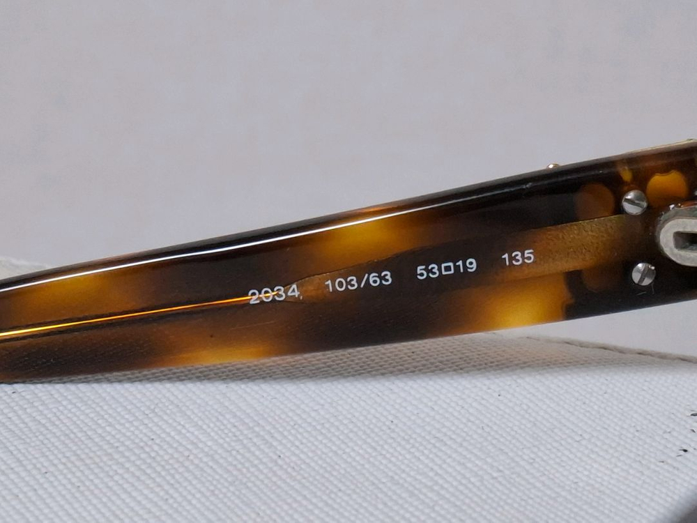 페라가모 선글라스 이미지