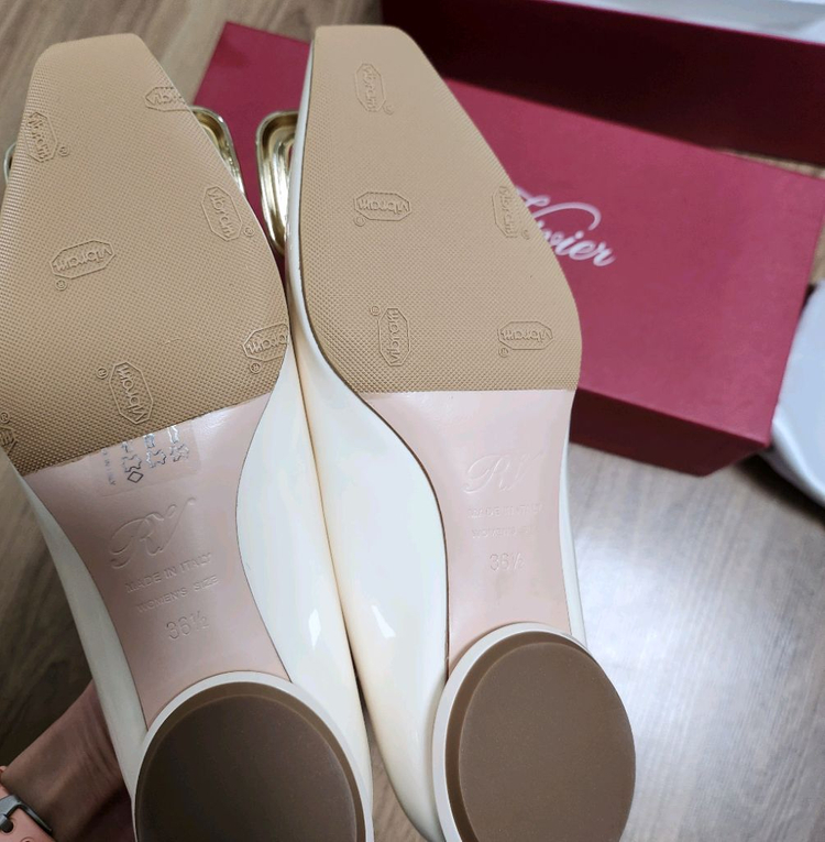 로저비비에 비브쇼크 36.5(235사이즈 새상품) 이미지