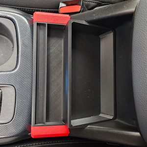 콜로라도 [Z71전용] 콘솔트레이 입니다.