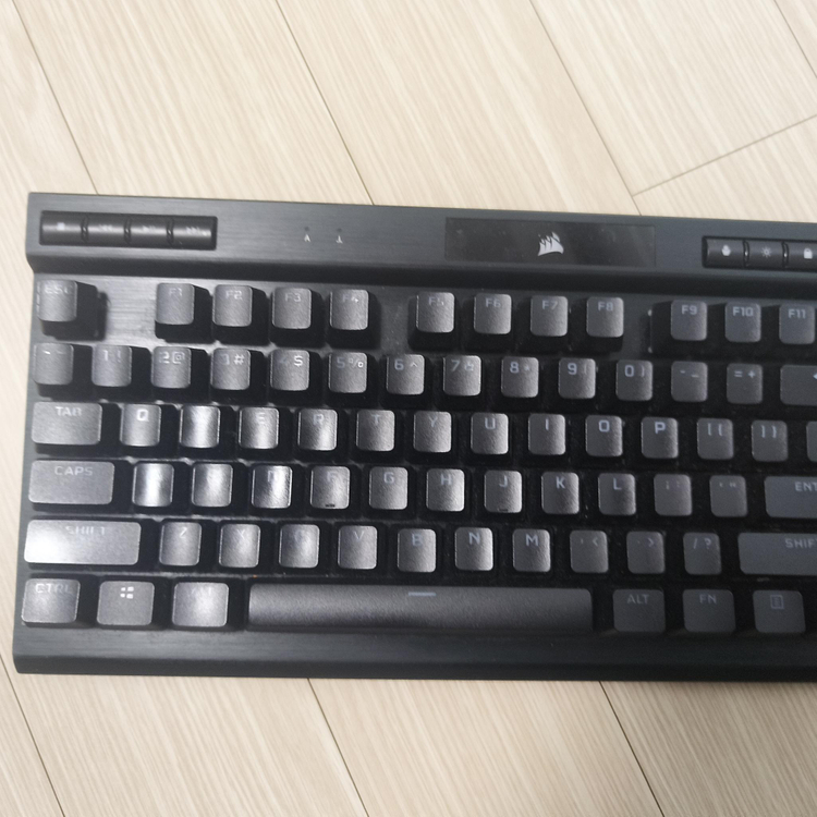 [김포/일산/택배 가능] 커세어 K70 RGB TKL 기계식 키보드 (은축) 판매 이미지