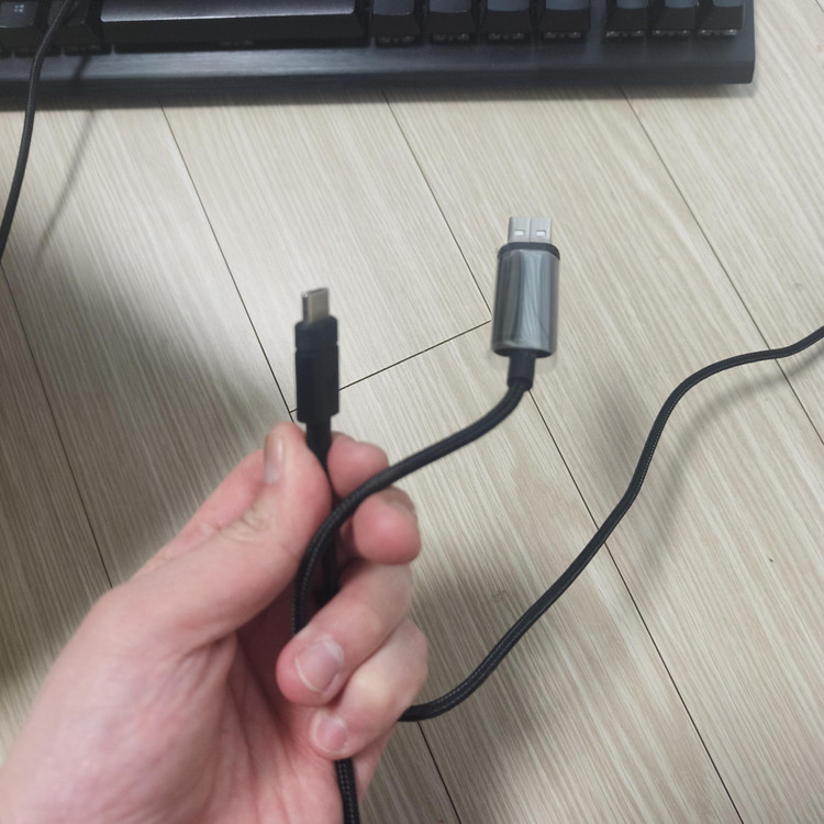 [김포/일산/택배 가능] 커세어 K70 RGB TKL 기계식 키보드 (은축) 판매 이미지