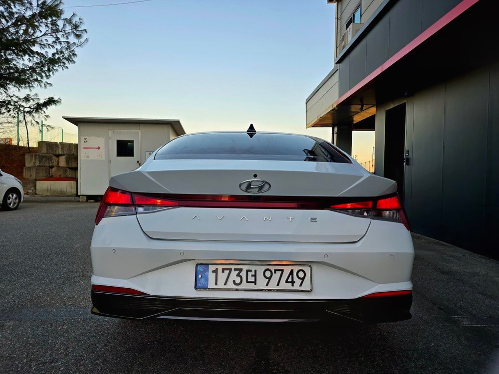 아반떼 하이브리드 CN7 모던 이미지