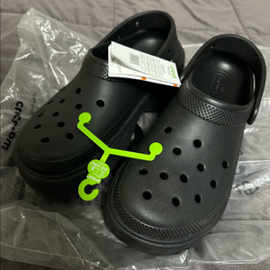 [290/새상품] 크록스 스톰프 클로그 블랙