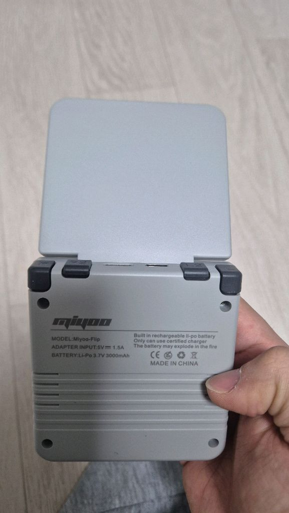 미유 플립 miyoo 게임기 128기가 팝니다 이미지