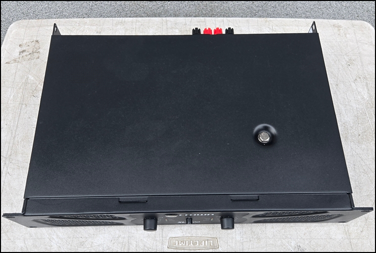 Crown XLi 800 중고 2채널 파워 앰프 이미지