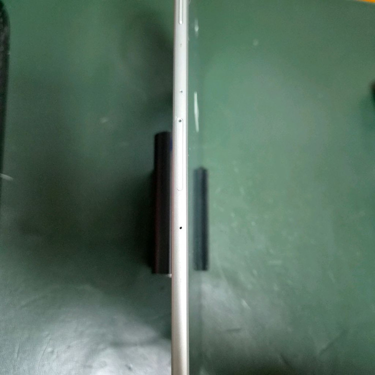 [판매] (SM-T820)갤럭시 탭 S3 32GB (S펜 포함 / 상태 최상)--4