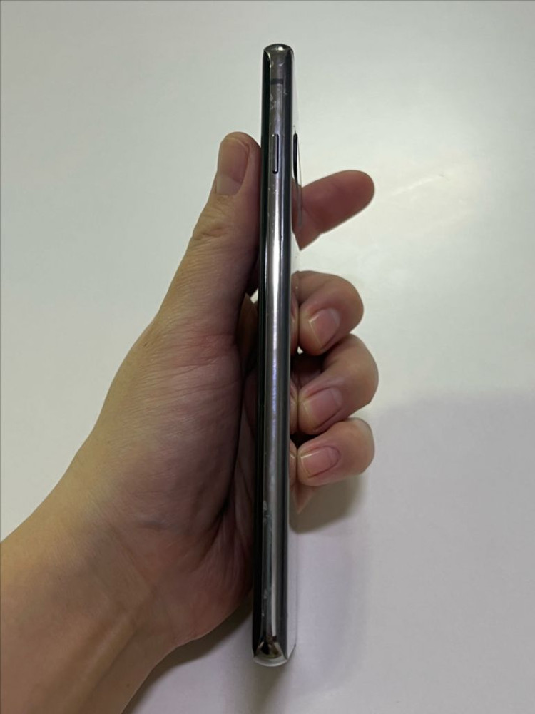 갤럭시 S10 이미지