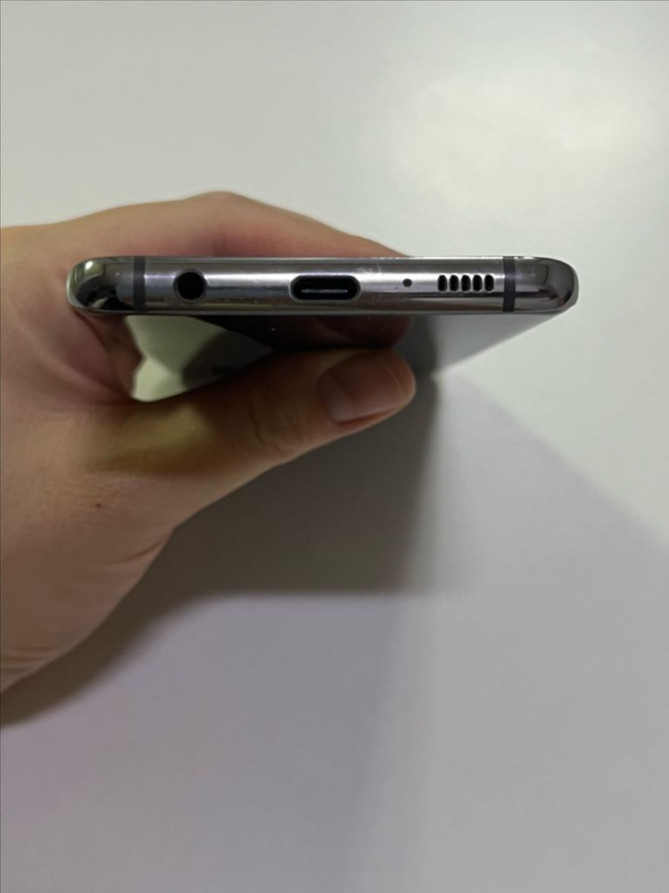 갤럭시 S10 이미지