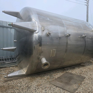 스텐탱크 대형탱크 물탱크 생수탱크 식수탱크 빠우탱크 30톤 3만리터 30루베 중고저장탱크 대형물탱크 이미지
