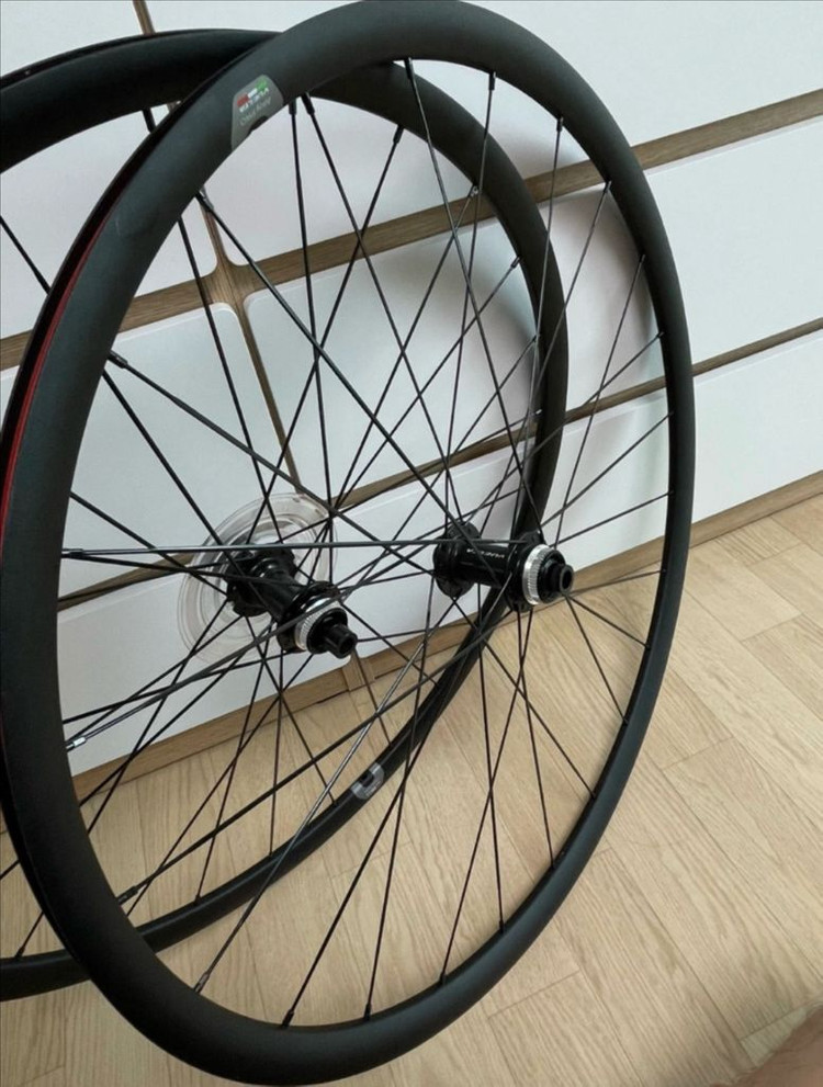 뷰엘타 R25 COMP 무데칼 디스크 로드 휠셋--2