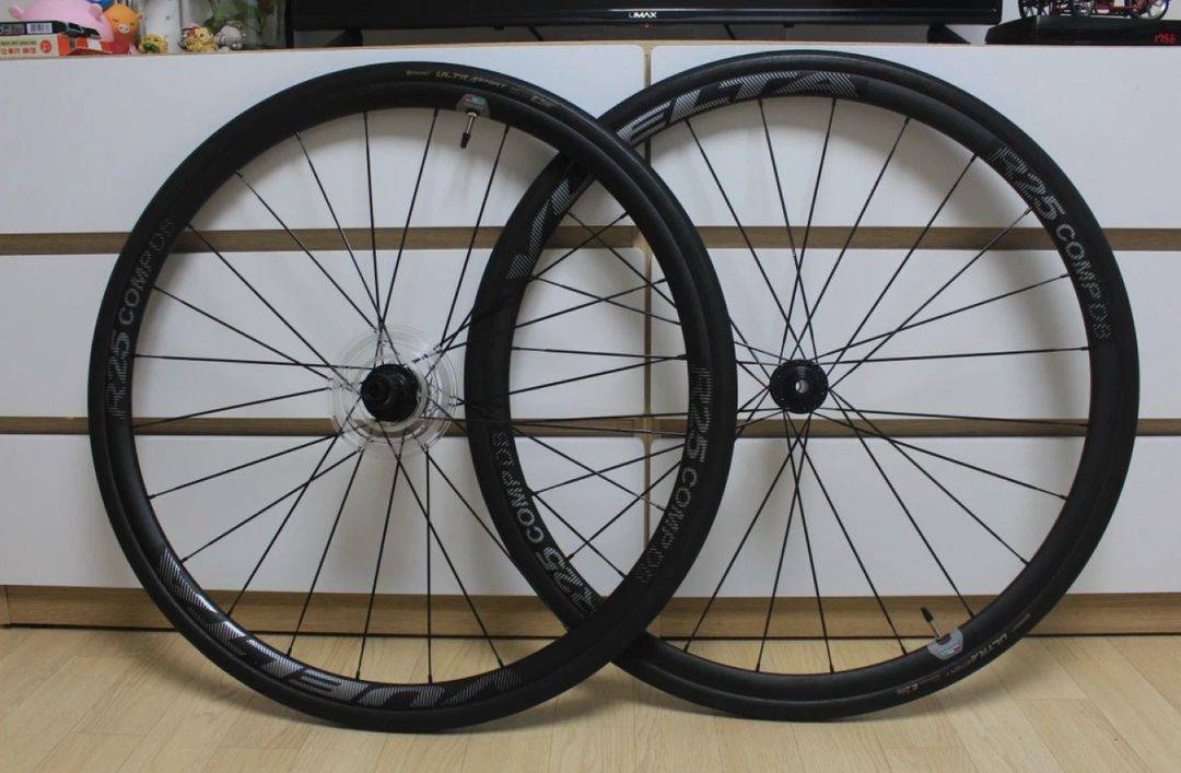 뷰엘타 R25 COMP 무데칼 디스크 로드 휠셋--5