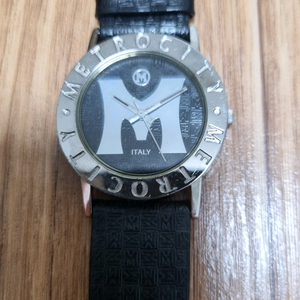 메트로시티 시계