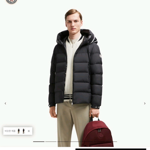 몽클레어 카데레 구스다운 패딩 새상품급 4사이즈(선물용가능)