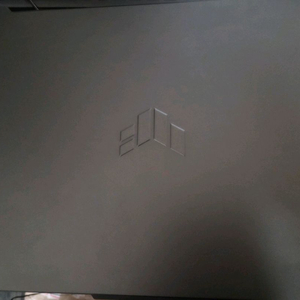 아수스 게이밍 노트북 이미지